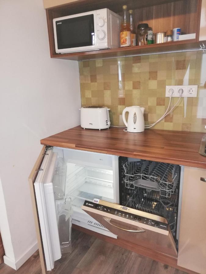Embassy Studio Apartment Citypark 布达佩斯 外观 照片