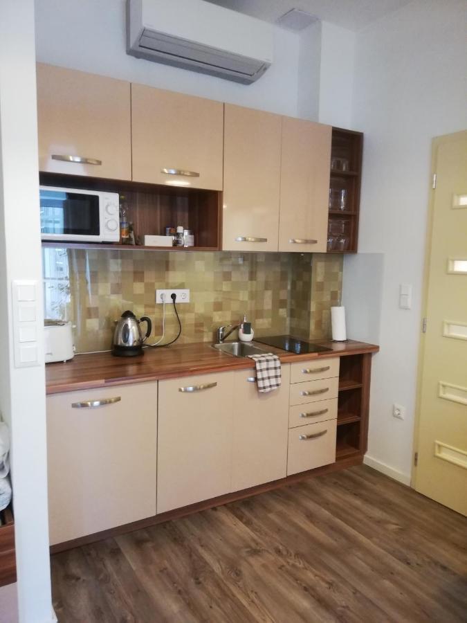 Embassy Studio Apartment Citypark 布达佩斯 外观 照片