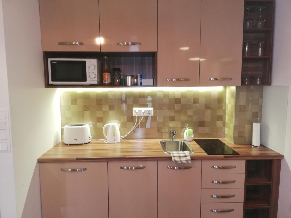 Embassy Studio Apartment Citypark 布达佩斯 外观 照片